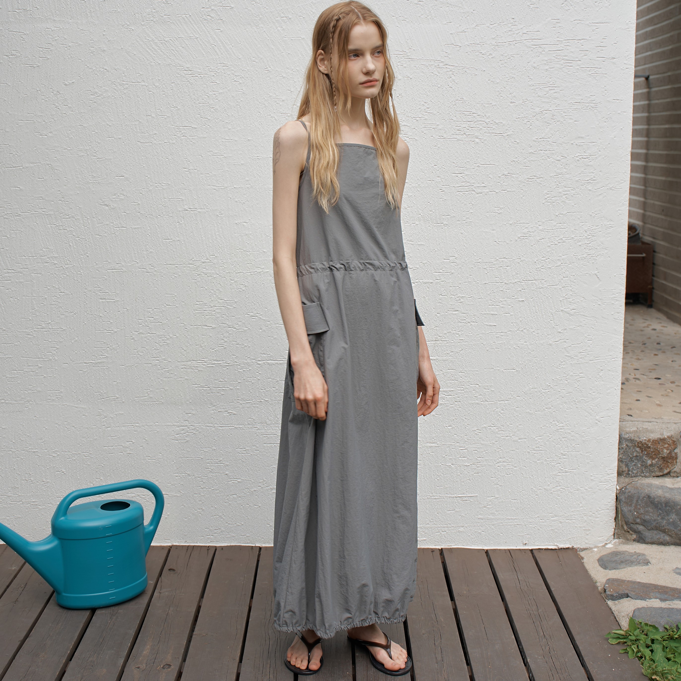 nylon square neck pocket balloon dress-Charcoal 4