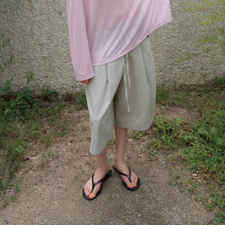 medium wash pants Light Beige 4