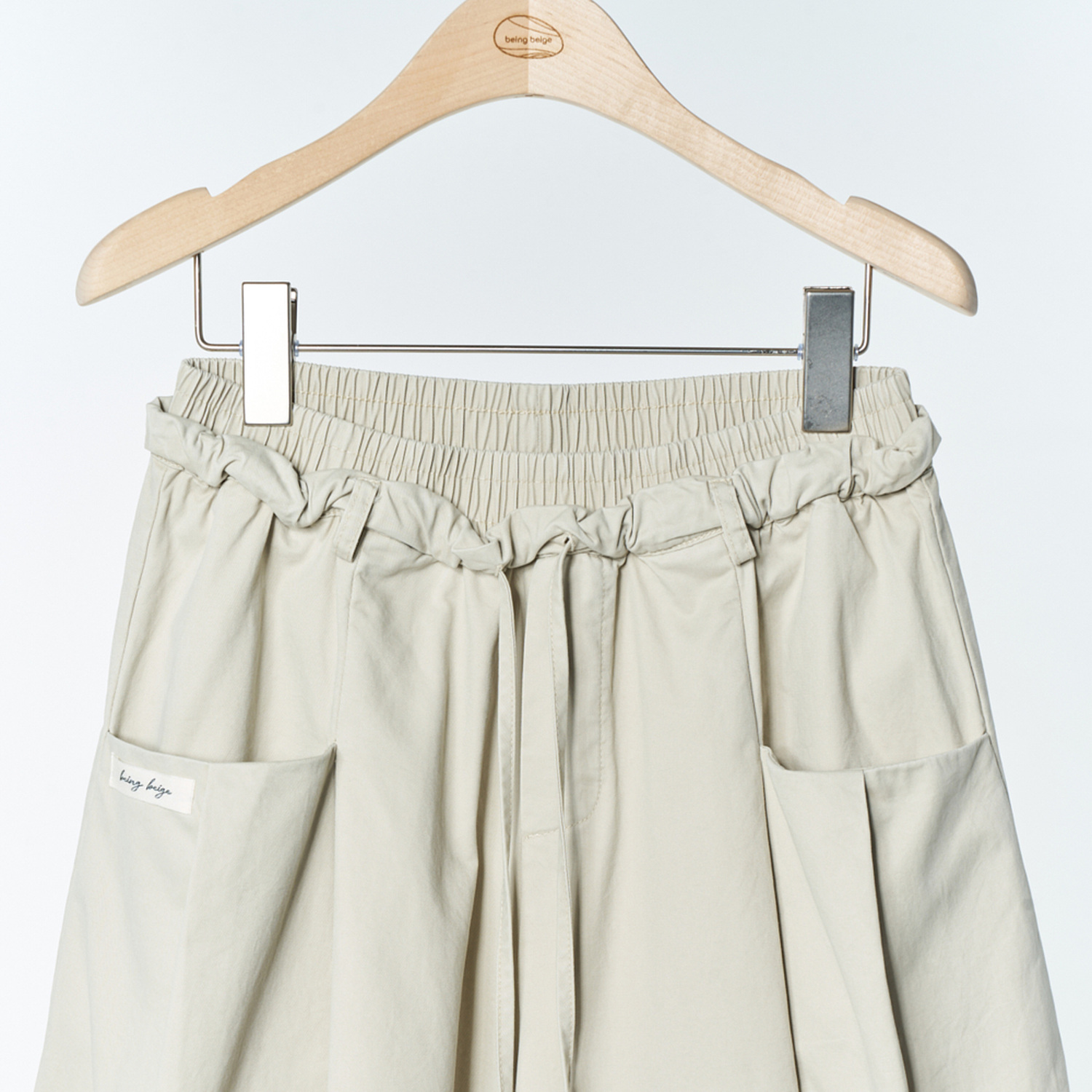 medium wash pants Light Beige 7