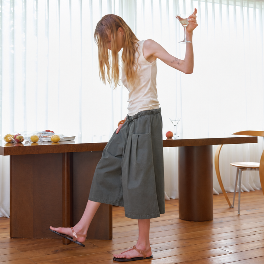 medium wash pants-Khaki 4