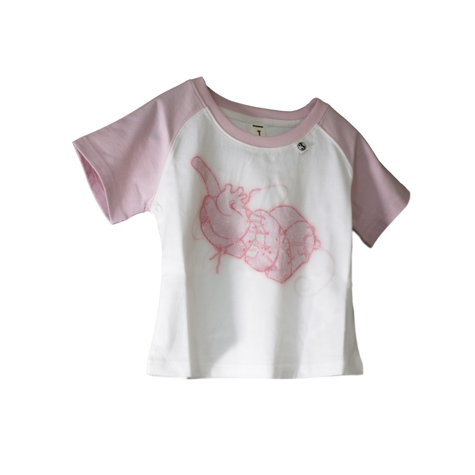 Heart Graphic Cropped Raglan T-Shirt White 4