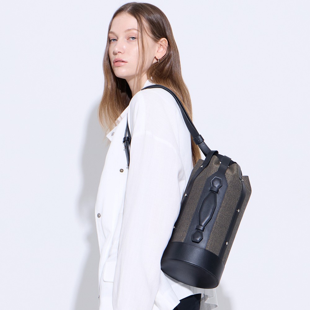 Libre Cage Bucket Bag-Shadow Black 2
