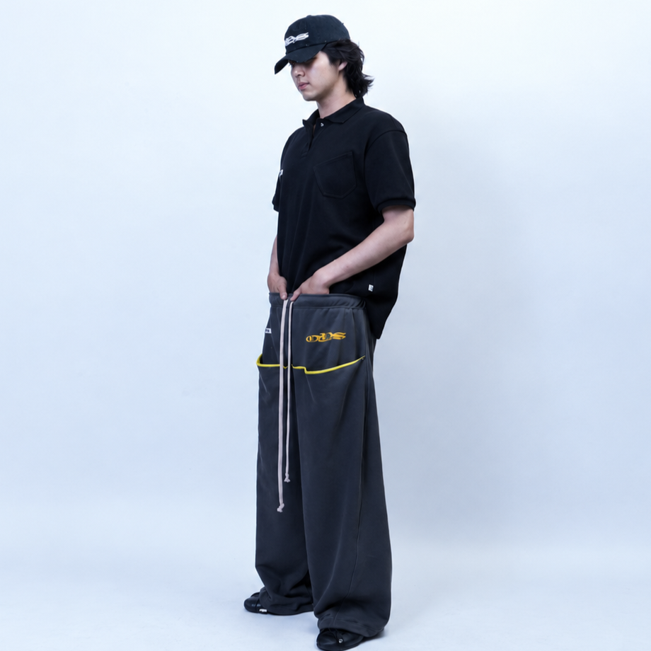 オーバーサイズ グラフィック スウェットパンツ グレー (GRY) 2