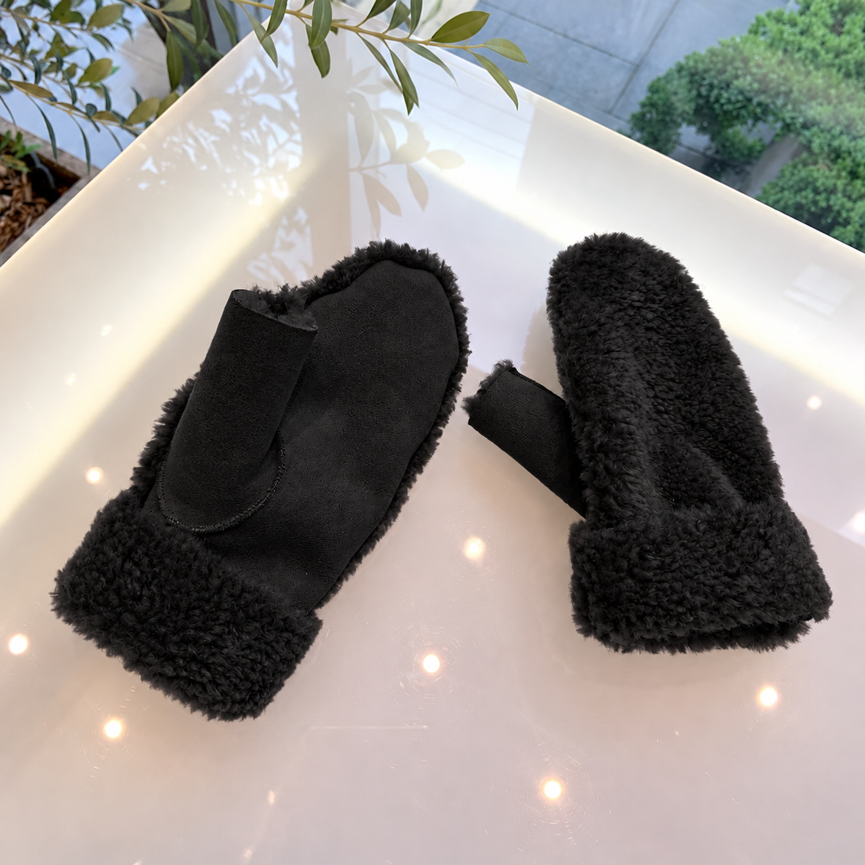Wool Mittens BLACK 2