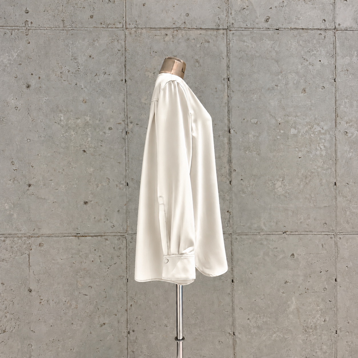 Rookie Button Point Blouse IVORY 6