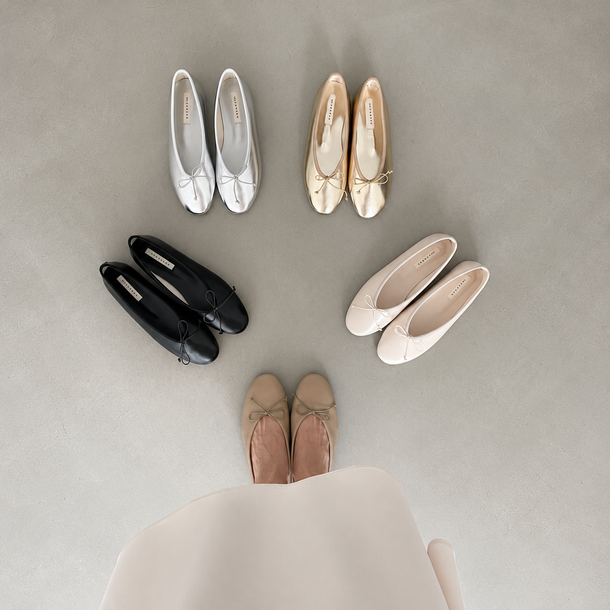 CA2387 Basic Soft Flat Shoes-BLACK 3
