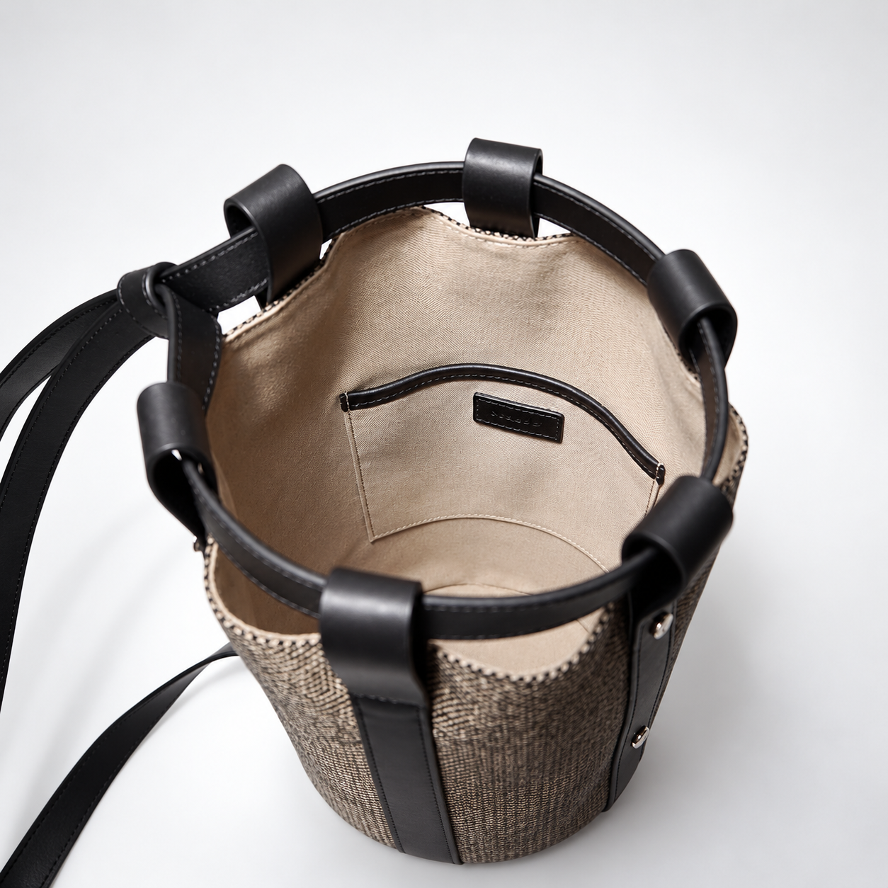 Libre Cage Bucket Bag-Shadow Black 9