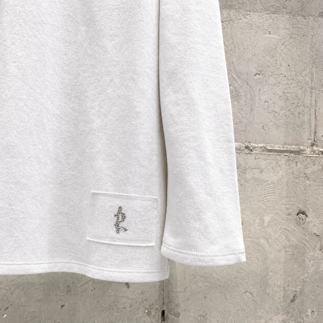 Rookie Angora V-Neck T-Shirt IVORY 3