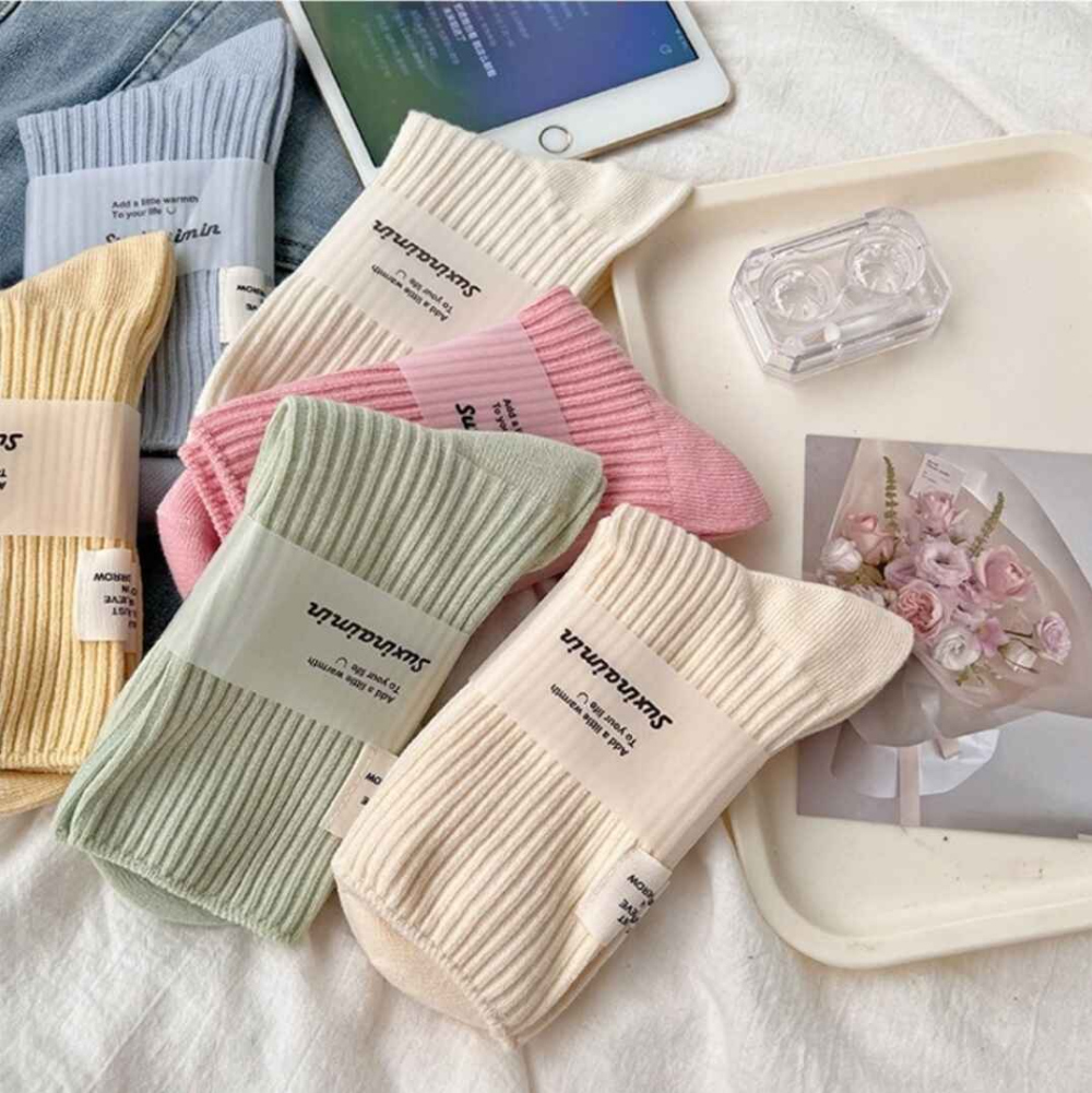 T Unisex Socks 5