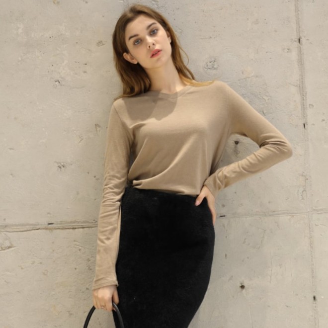 Rookie Angora V-Neck T-Shirt BEIGE 4