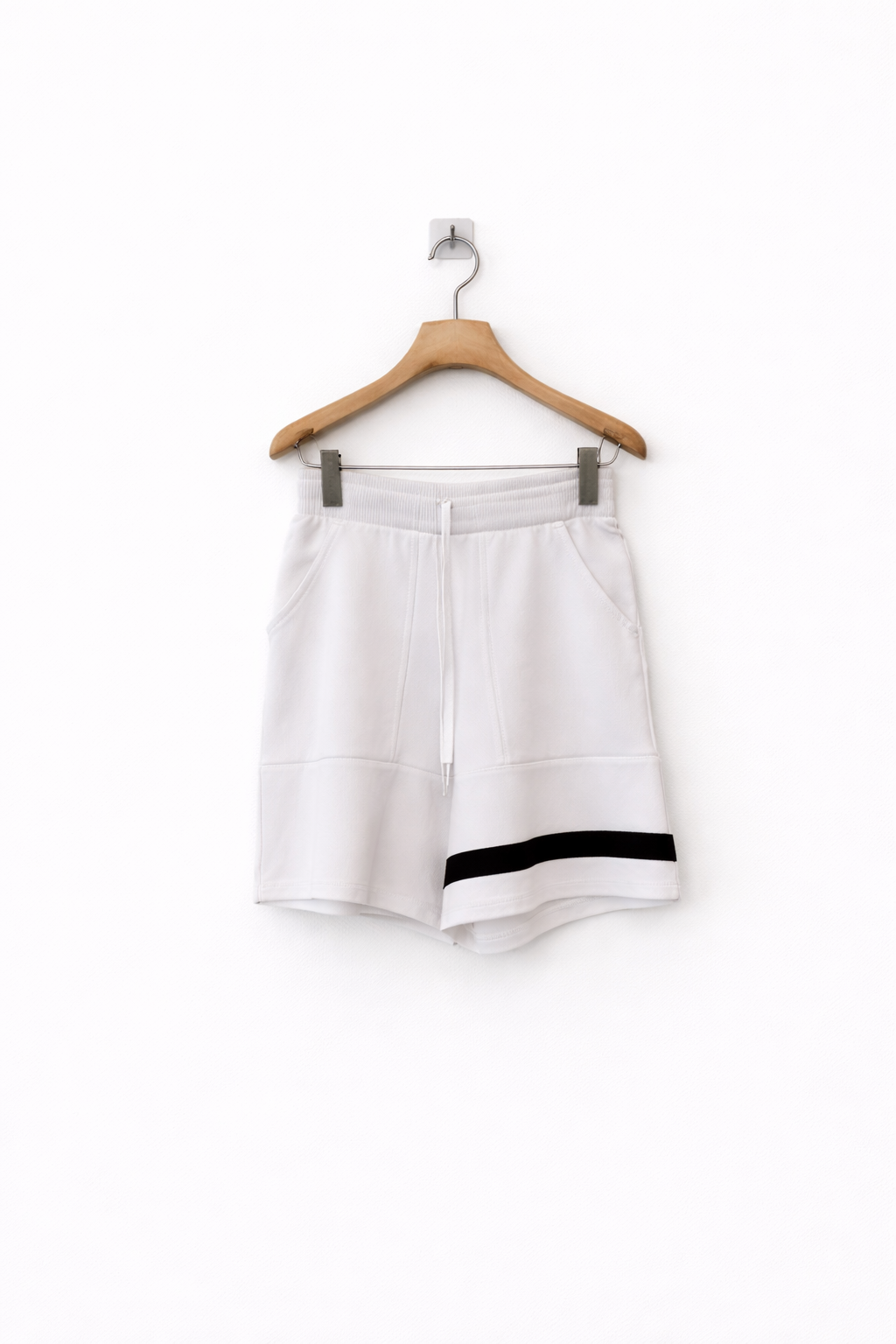 Contrast Detail White Shorts-WHITE 4