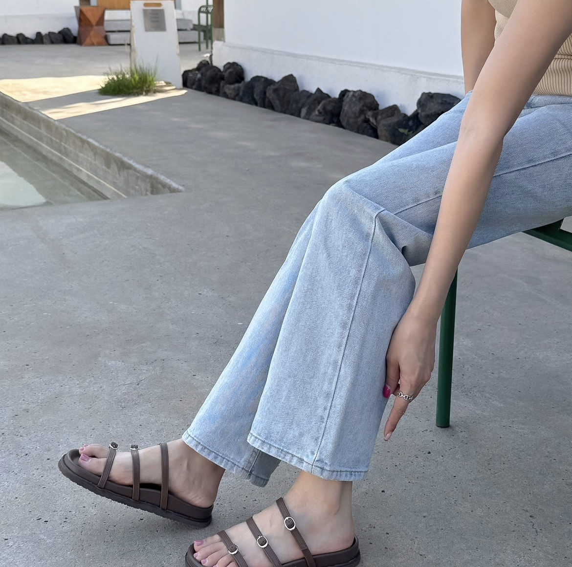 CA8392 3-Strap Belt Sandals 4