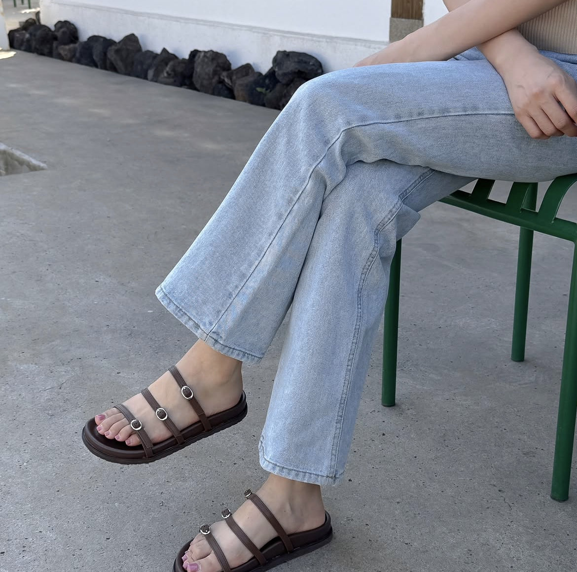 CA8392 3-Strap Belt Sandals 5
