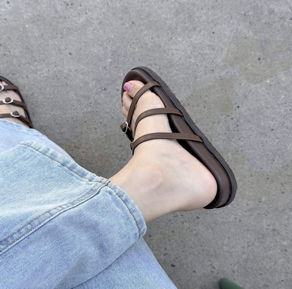 CA8392 3-Strap Belt Sandals 7
