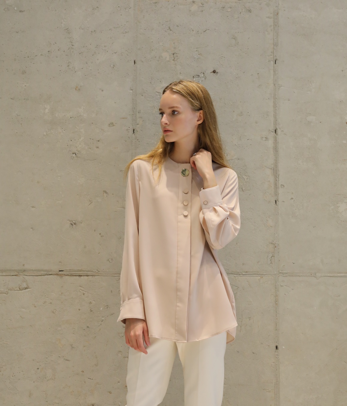 Rookie Button Point Blouse 4