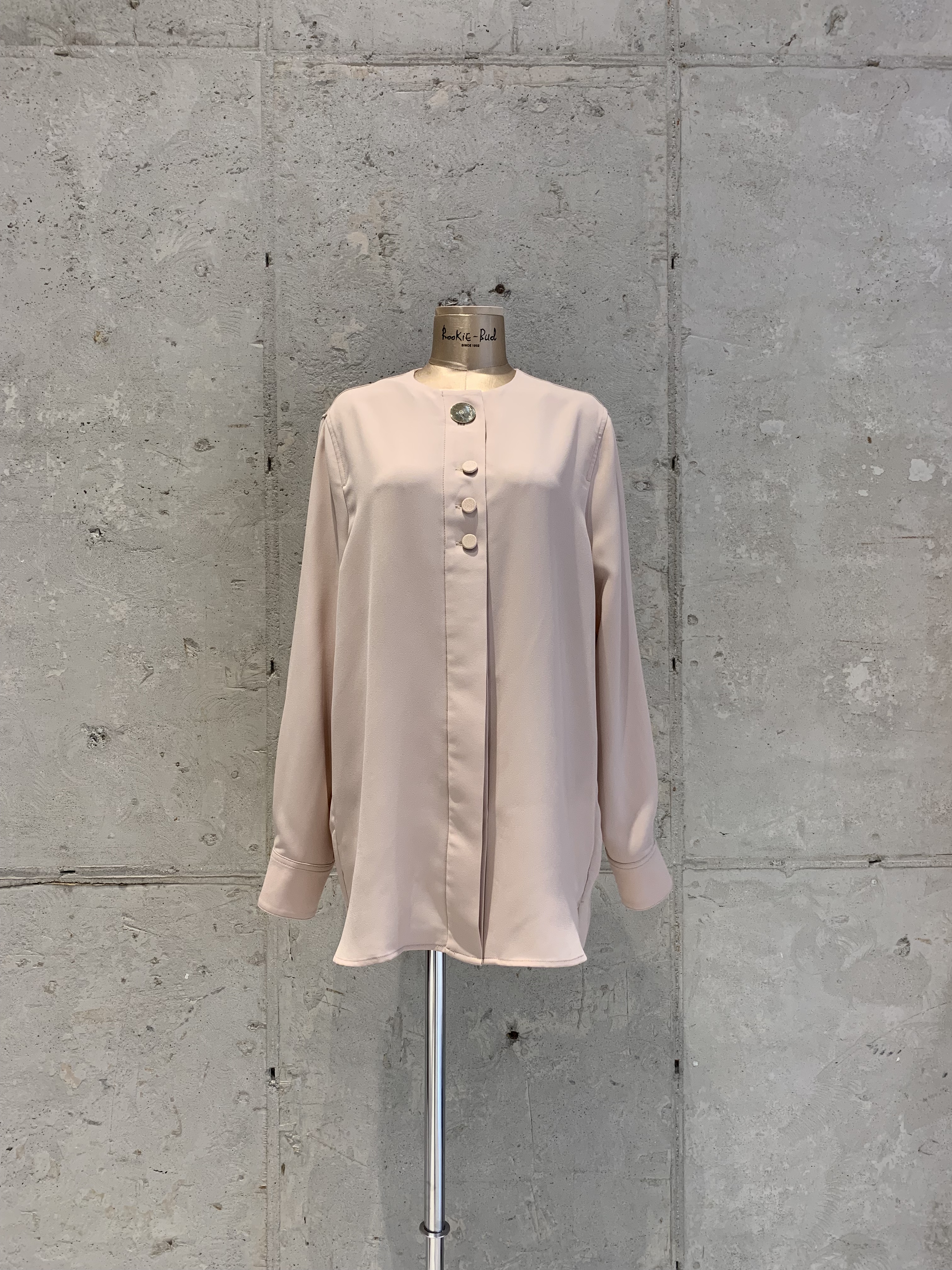 Rookie Button Point Blouse 5